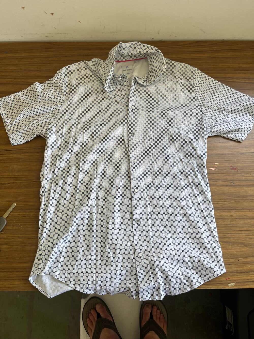 Blue Industry white button-front shirt with black geometric print, size 41